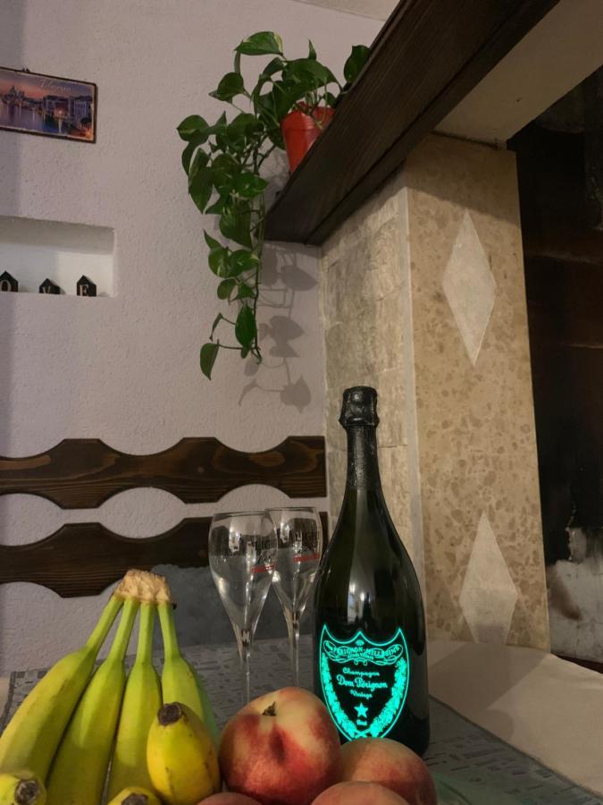 Taverna Coctel 포레치 외부 사진